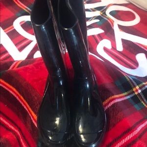 Black Rain Boots Size 6